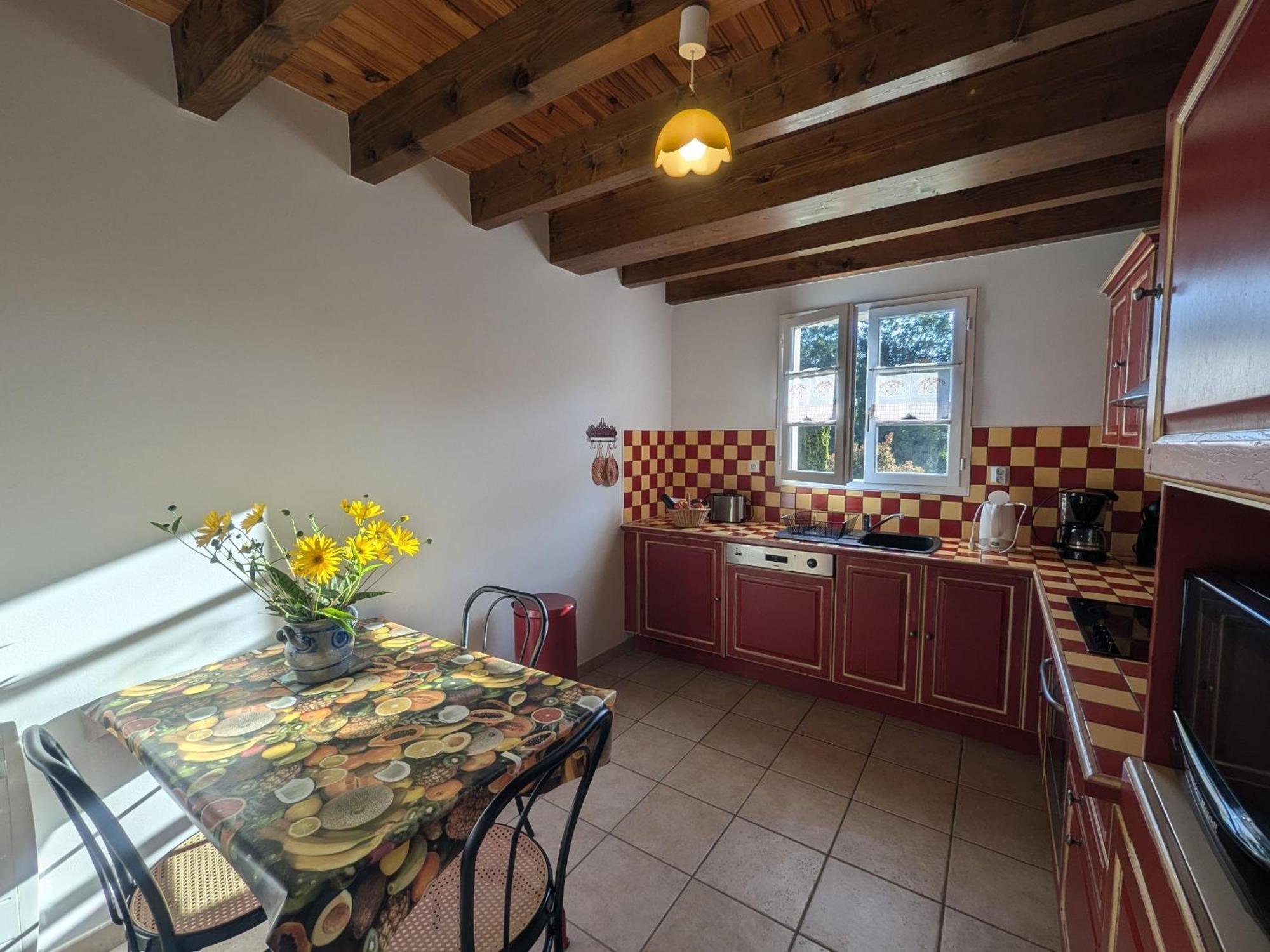 Maison Charmante A Langres Avec Wi-Fi Et Parking - Fr-1-611-43 Exterior foto
